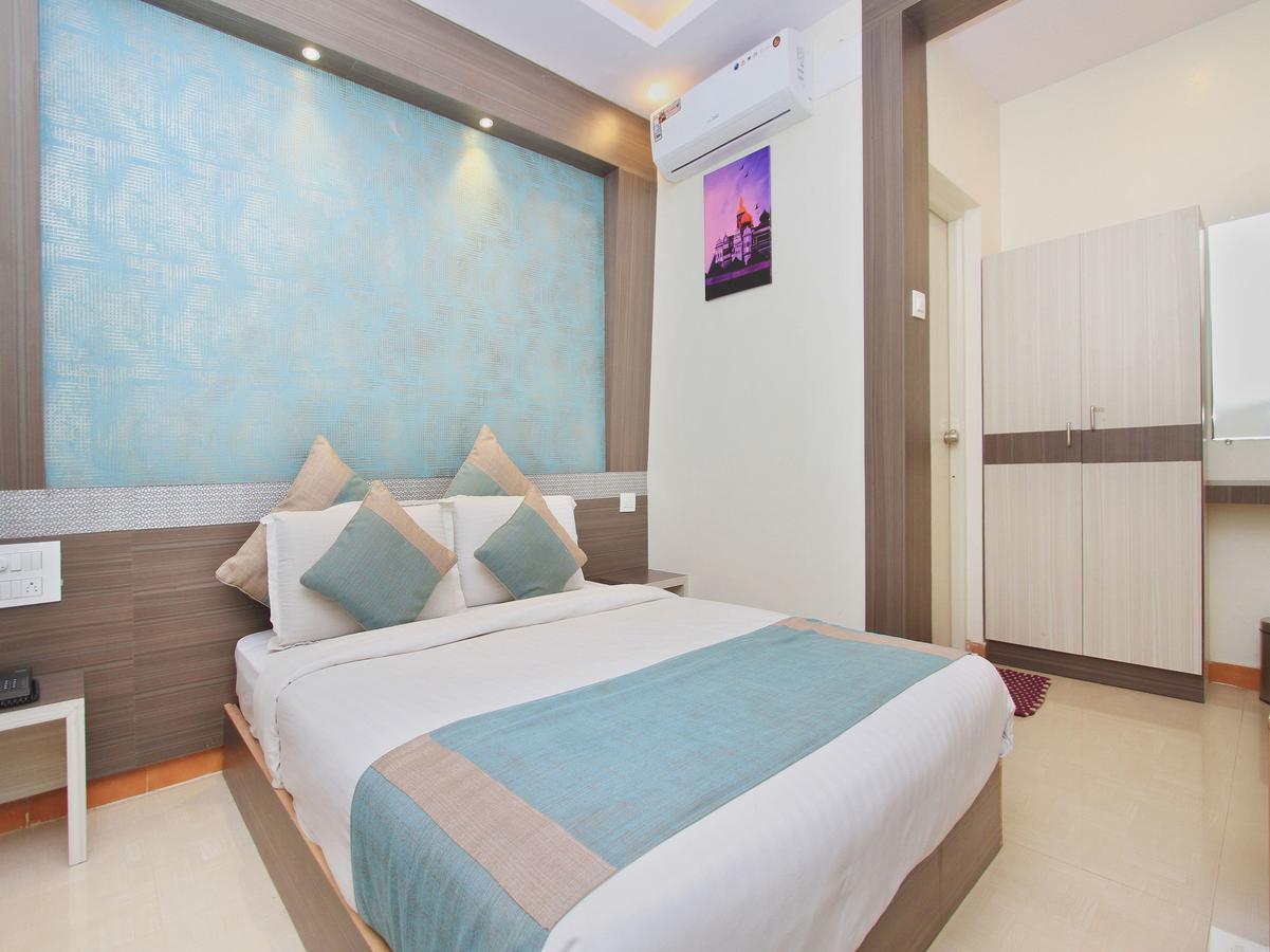 Aishwarya Le Royal Hotel Mysore Bagian luar foto