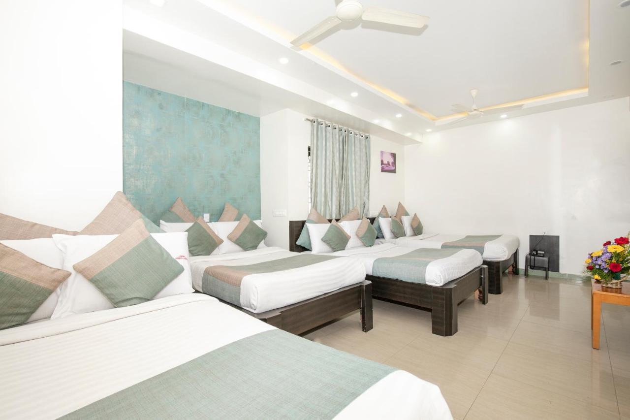 Aishwarya Le Royal Hotel Mysore Bagian luar foto