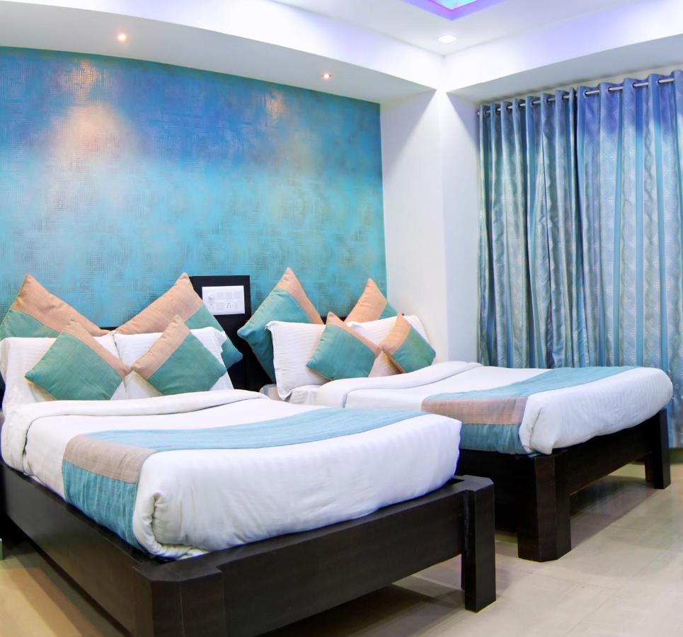 Aishwarya Le Royal Hotel Mysore Bagian luar foto
